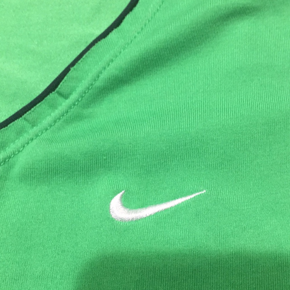Nike Tee - Picture 3 of 6